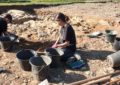 Les fouilles archéologiques au cairn de Goassec'h à Carhaix-Plouguer